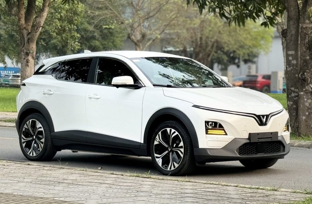 phim cách nhiệt Vinfast VF6